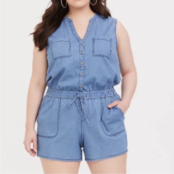 torrid Pants - Torrid Drawstring Waist Romper Shorts Size 3X Chambray Denim